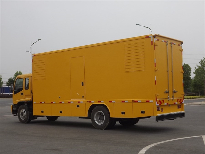 阳西出租发电机-柴油发电机组电压低报警怎么办？