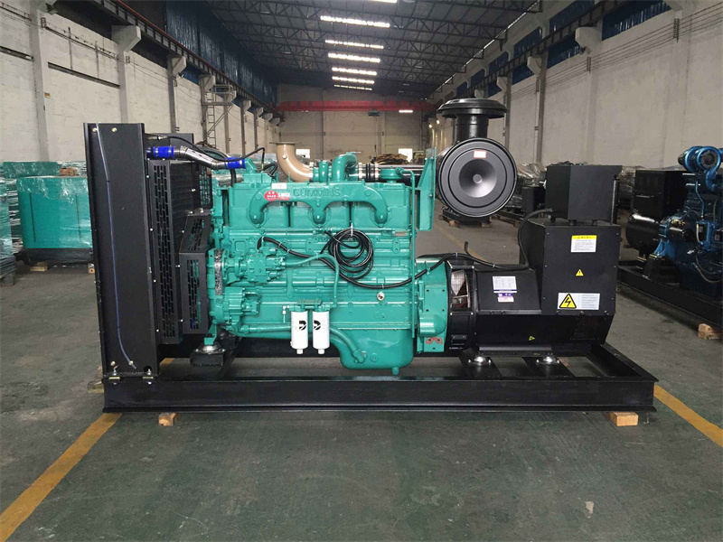 阳西发电机出租租赁如何保证柴油发电机组的正常运行？