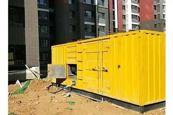 阳西发电机租赁中燃油压力过低会对发动机的哪些部件造成损坏？