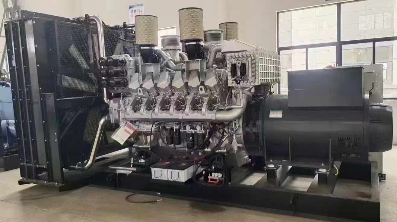 阳西800KW柴油发电机组可以带动多少kw的设备？